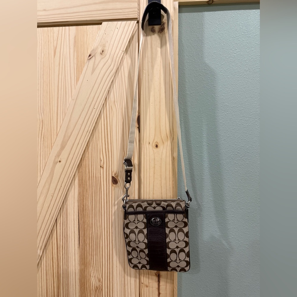 Coach Signature C Brown Tan Crossbody Bag | Leather Trim Small Purse Zip Top - Picture 3 of 12